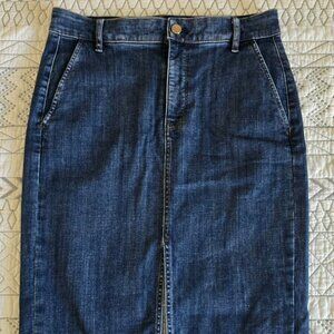 White House Black Market Midi Denim Skirt Size 6 EUC